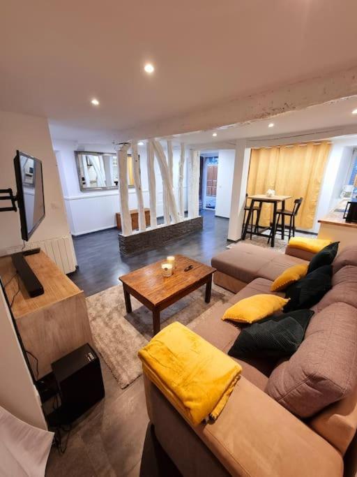 Saint-Michel-de-Lanès Romantique Room St Michel De Lanes מראה חיצוני תמונה